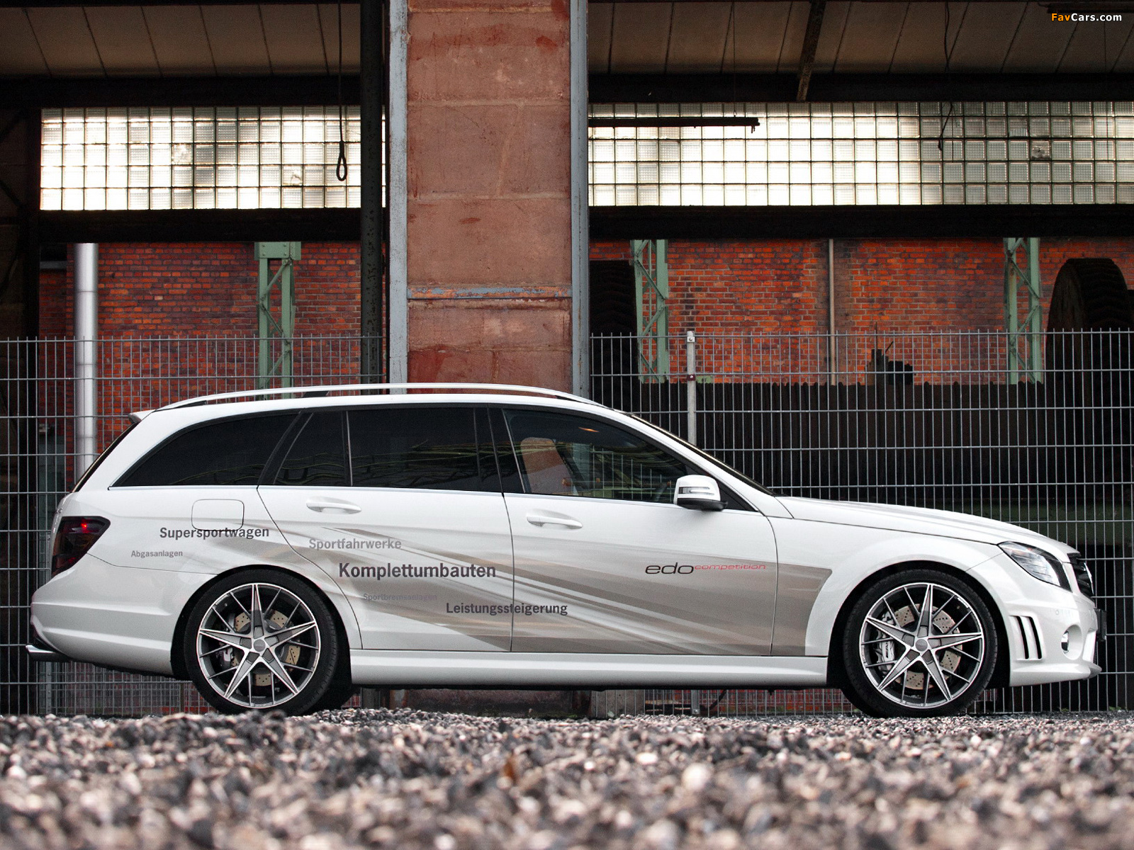 Pictures of Edo Competition Mercedes-Benz C 63 AMG Estate (S204) 2012 (1600 x 1200)