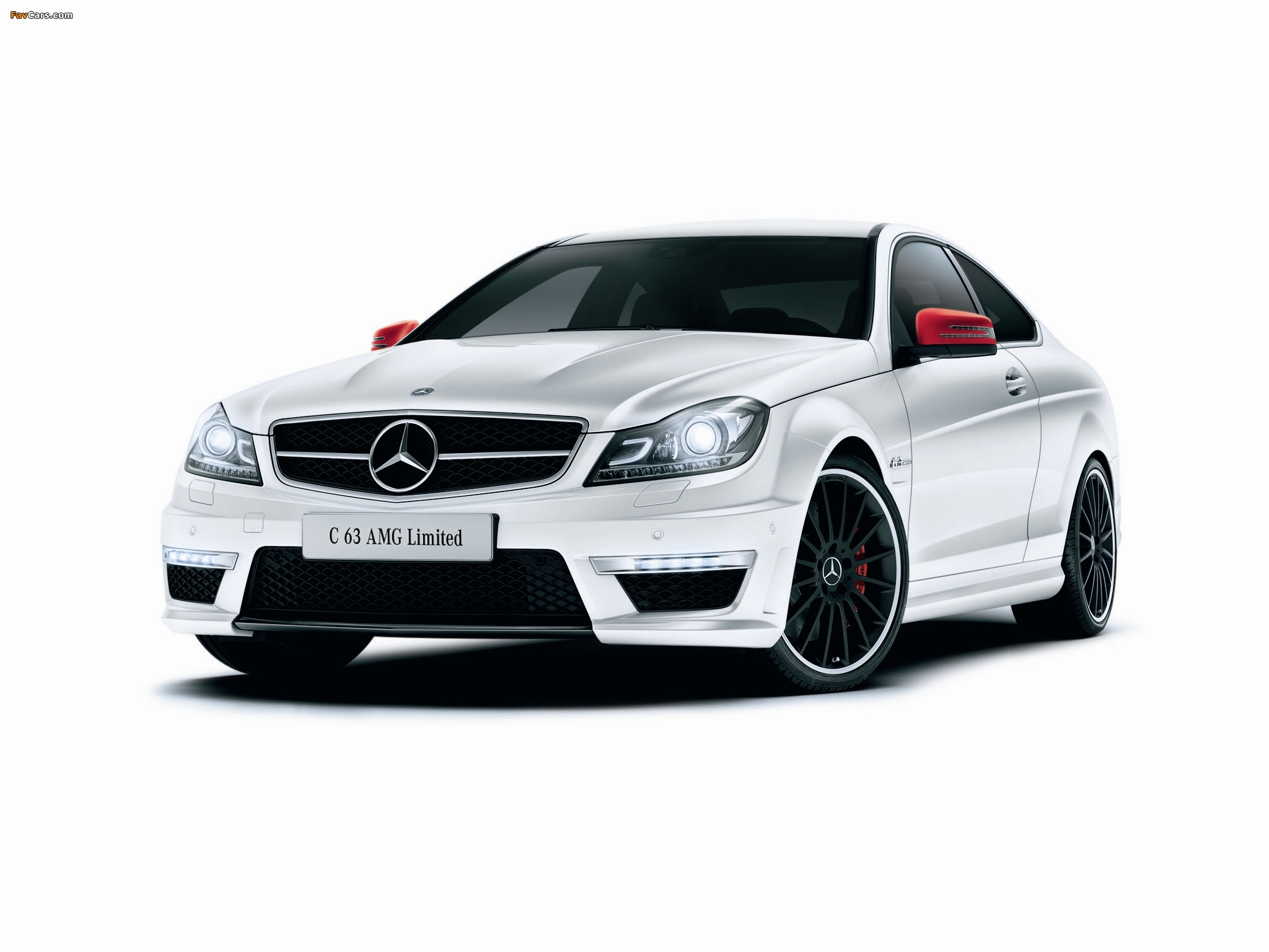 Pictures of Mercedes-Benz C 63 AMG Limited Coupe (C204) 2013 (2048 x 1536)