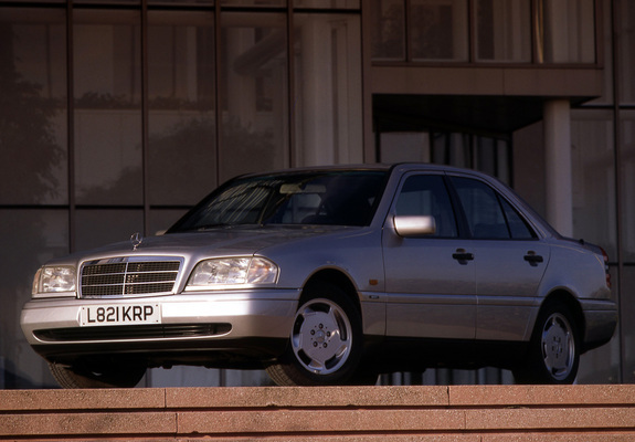 Pictures of Mercedes-Benz C-Klasse UK-spec (W202) 1993–2000