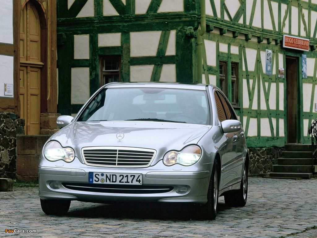 Mercedes-Benz C 270 CDI (W203) 2000–05 wallpapers (1024 x 768)