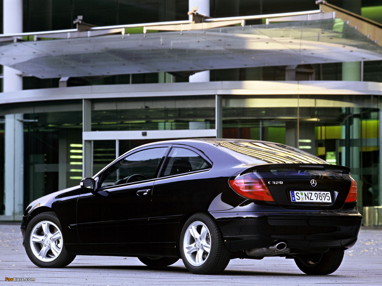 Mercedes-Benz C 320 Sportcoupe (C203) 2001–05 wallpapers (1280 x 960)