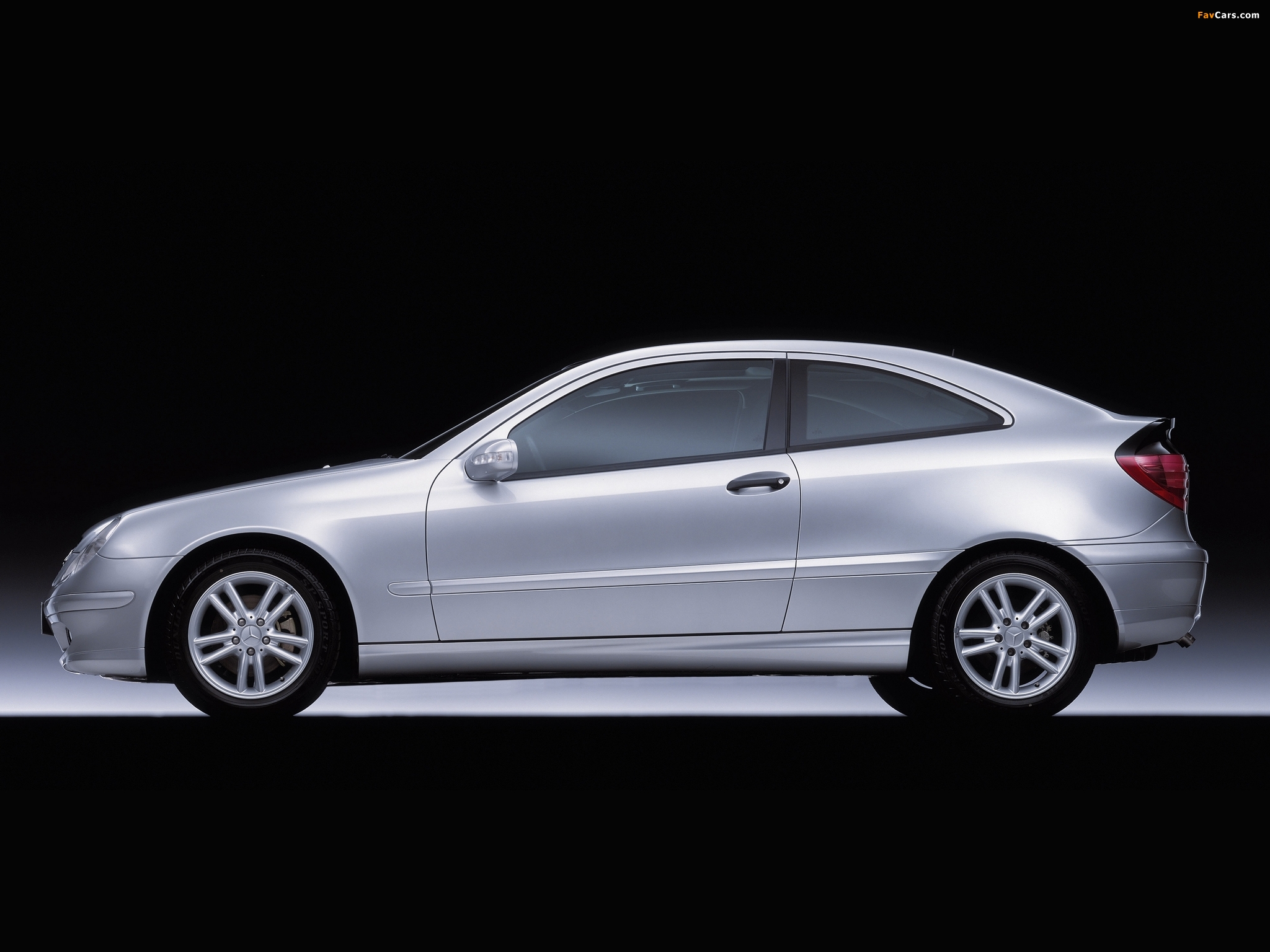 Mercedes-Benz C-Klasse Sportcoupe (C203) 2001–07 wallpapers (2048 x 1536)