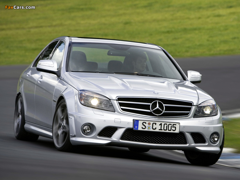 Mercedes-Benz C 63 AMG (W204) 2007–11 wallpapers (800 x 600)
