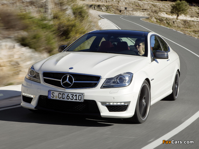 Mercedes-Benz C 63 AMG Coupe (C204) 2011 wallpapers (640 x 480)