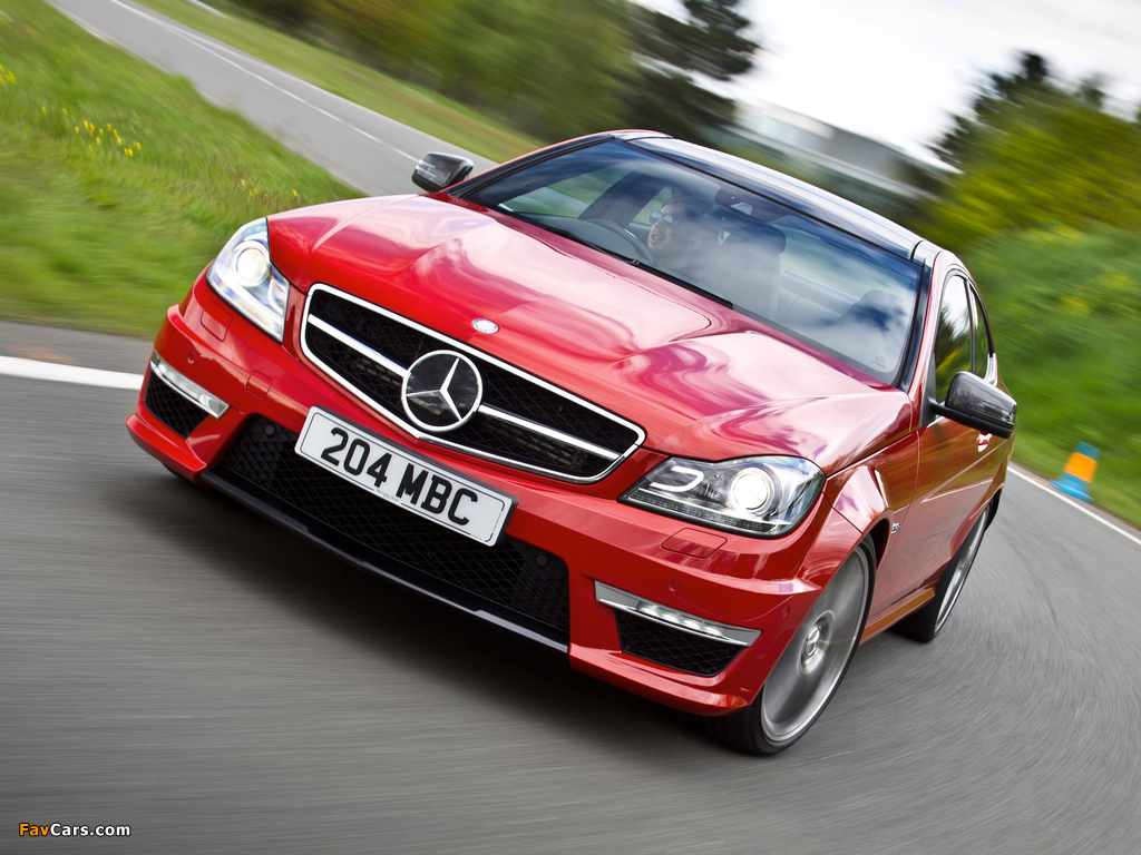 Mercedes-Benz C 63 AMG Coupe UK-spec (C204) 2011 wallpapers (1024 x 768)