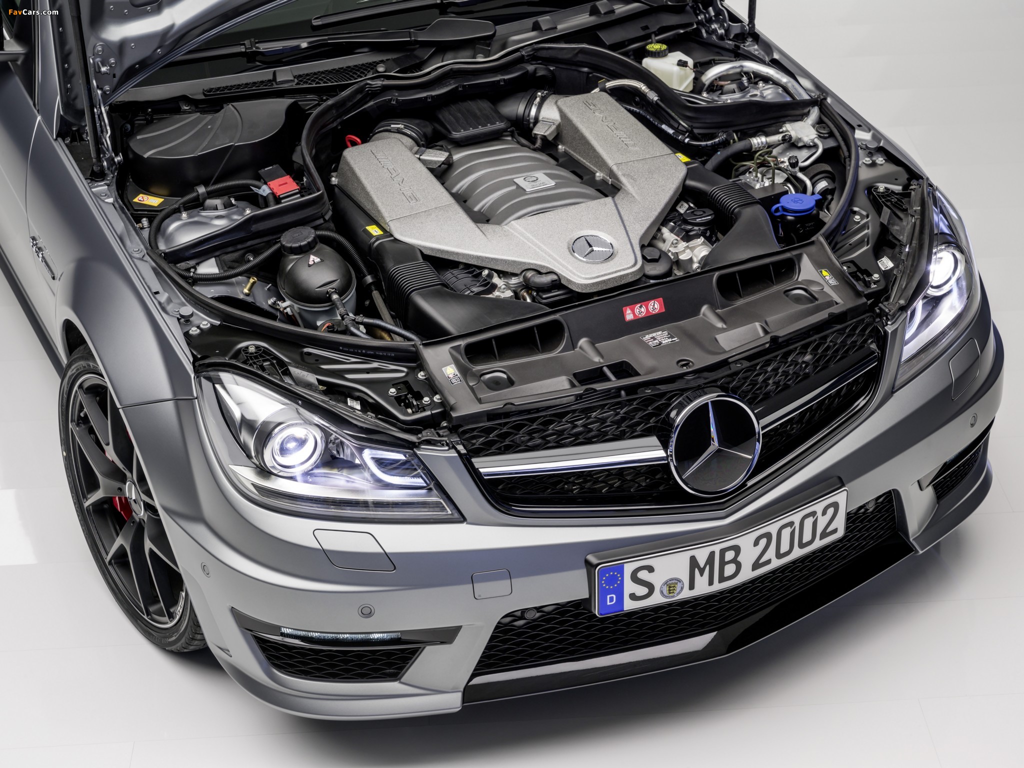 Mercedes-Benz C 63 AMG Coupe Edition 507 (C204) 2013 wallpapers (2048 x 1536)