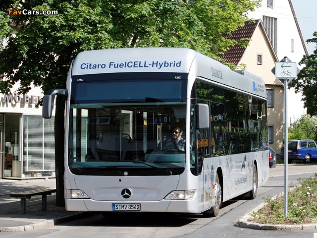 Photos of Mercedes-Benz Citaro LE Fuel Cell Bus (O530) 2007–11 (640 x 480)