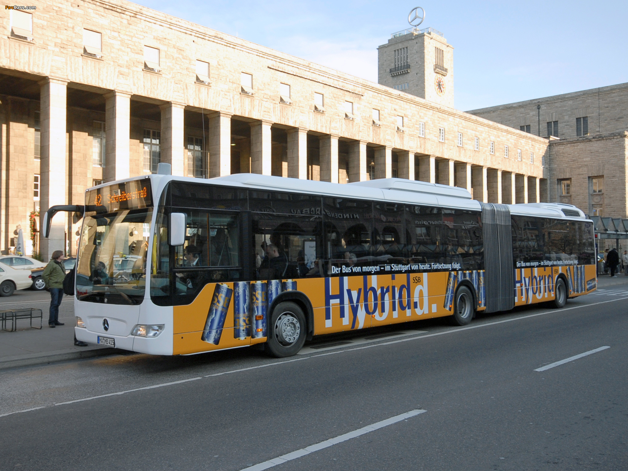 Photos of Mercedes-Benz Citaro G BlueTec Hybrid (O530) 2009–11 (2048 x 1536)