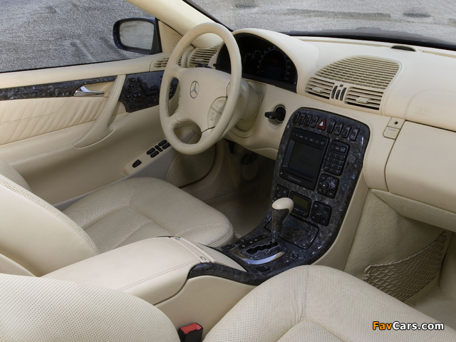 Images of Mercedes-Benz CL 600 (S215) 1999–2002 (640 x 480)