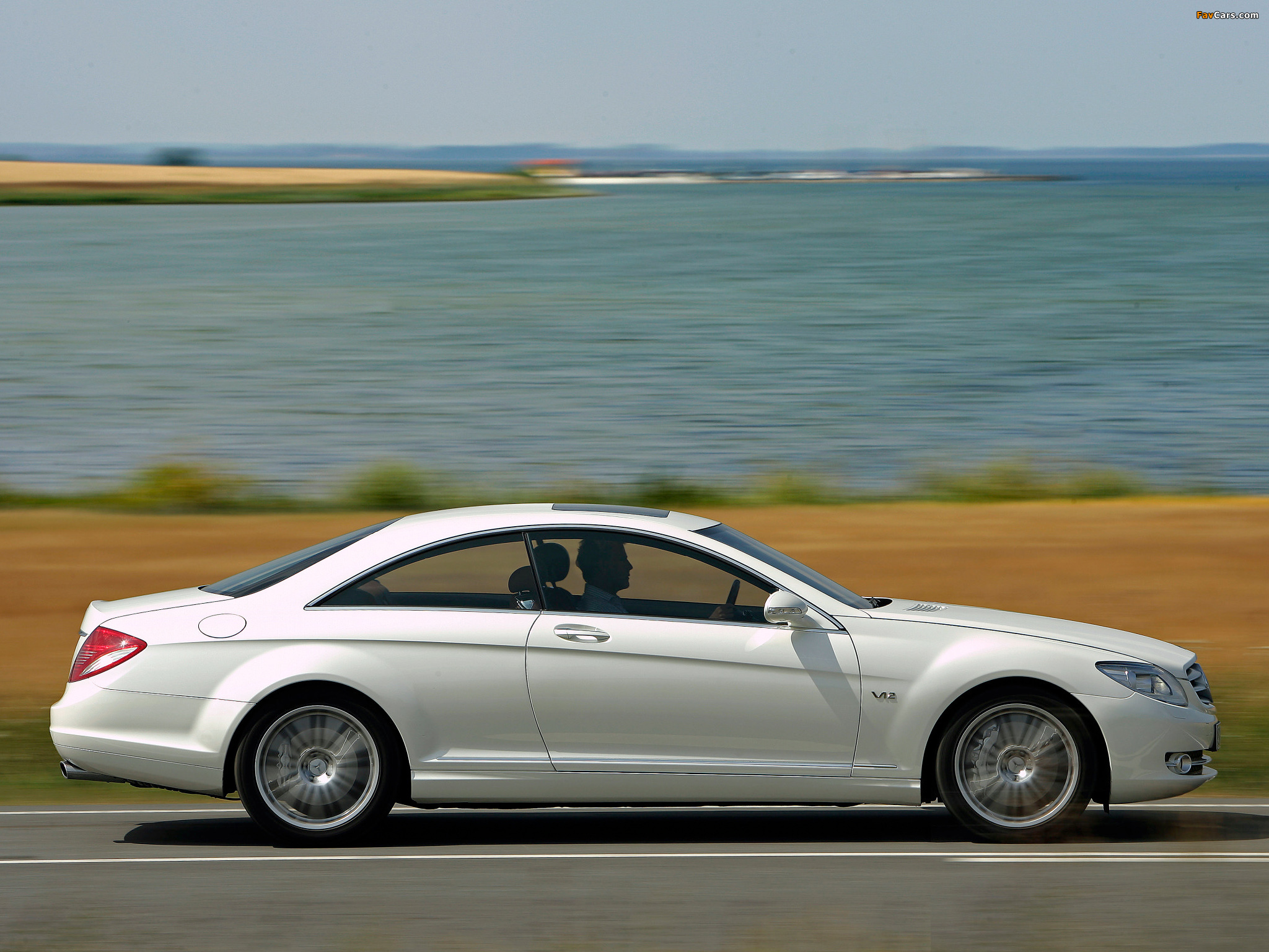 Images of Mercedes-Benz CL 600 (C216) 2006–10 (2048 x 1536)