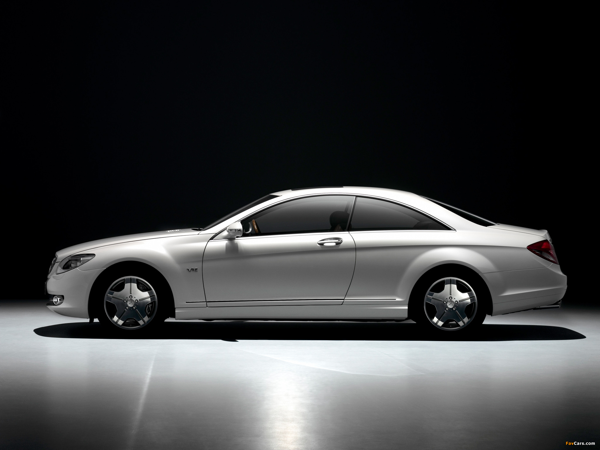 Images of Mercedes-Benz CL 600 (C216) 2006–10 (2048 x 1536)