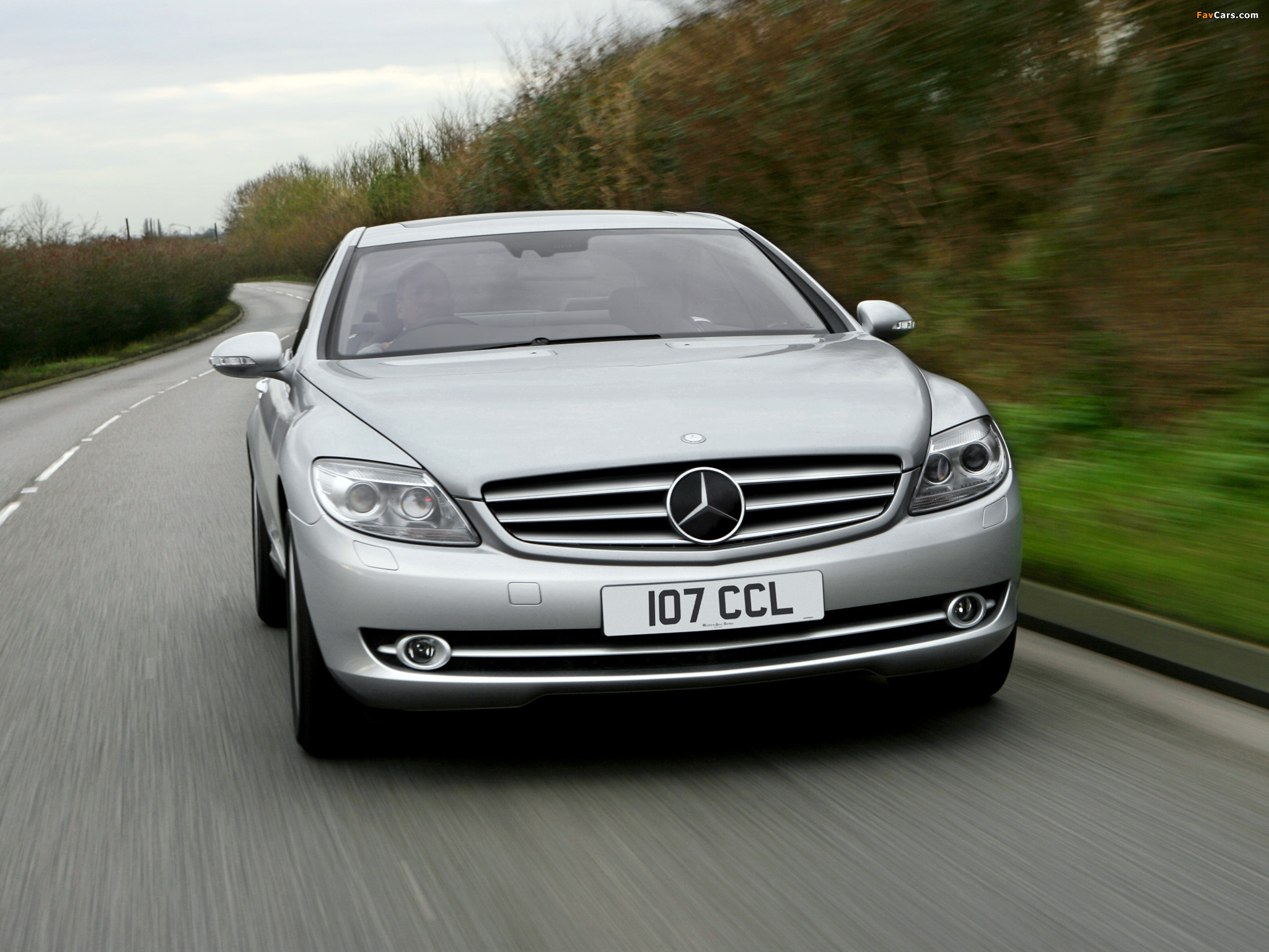 Images of Mercedes-Benz CL 500 UK-spec (C216) 2006–10 (2048 x 1536)