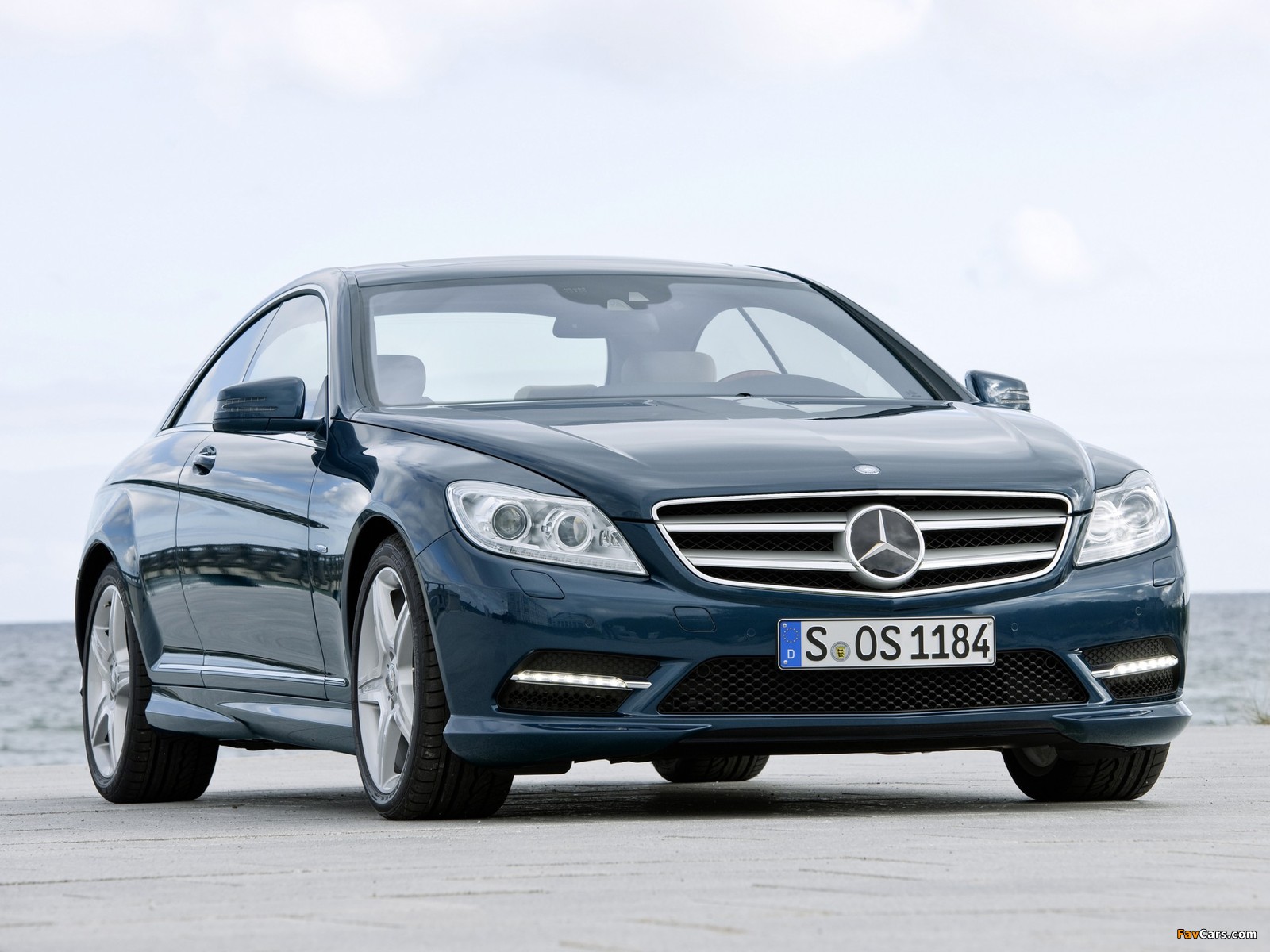 Images of Mercedes-Benz CL 500 4MATIC AMG Sports Package (C216) 2010 (1600 x 1200)