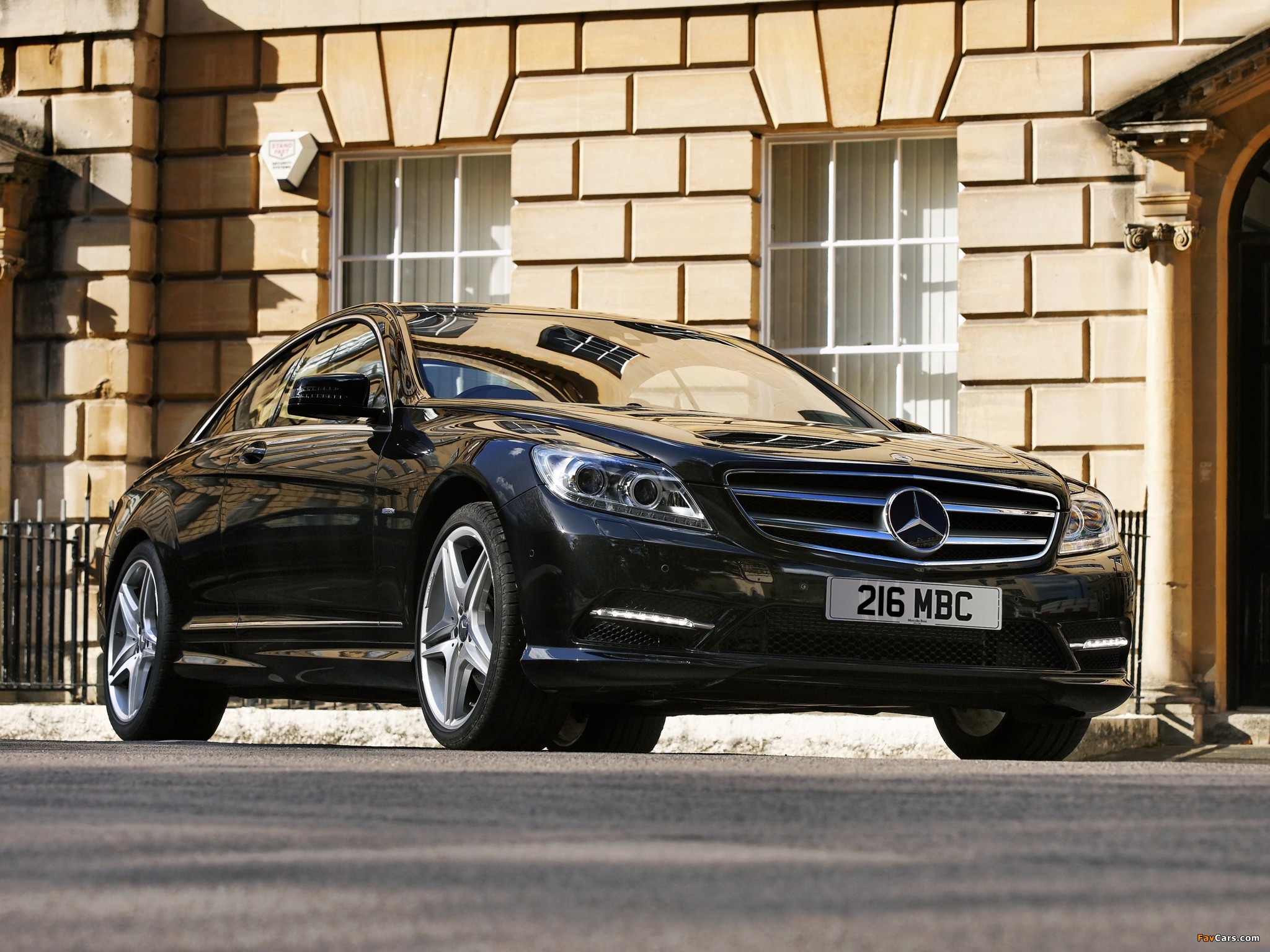 Images of Mercedes-Benz CL 500 AMG Sports Package UK-spec (C216) 2010 (2048 x 1536)