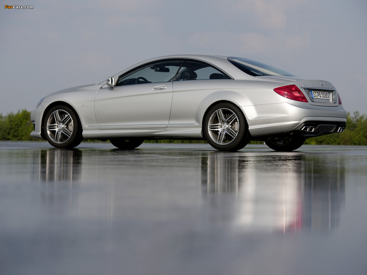 Images of Mercedes-Benz CL 63 AMG (C216) 2010 (1280 x 960)