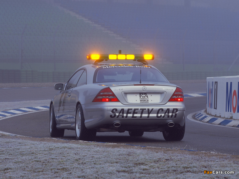 Mercedes-Benz CL 55 AMG F1 Safety Car (C215) 2000–01 photos (800 x 600)