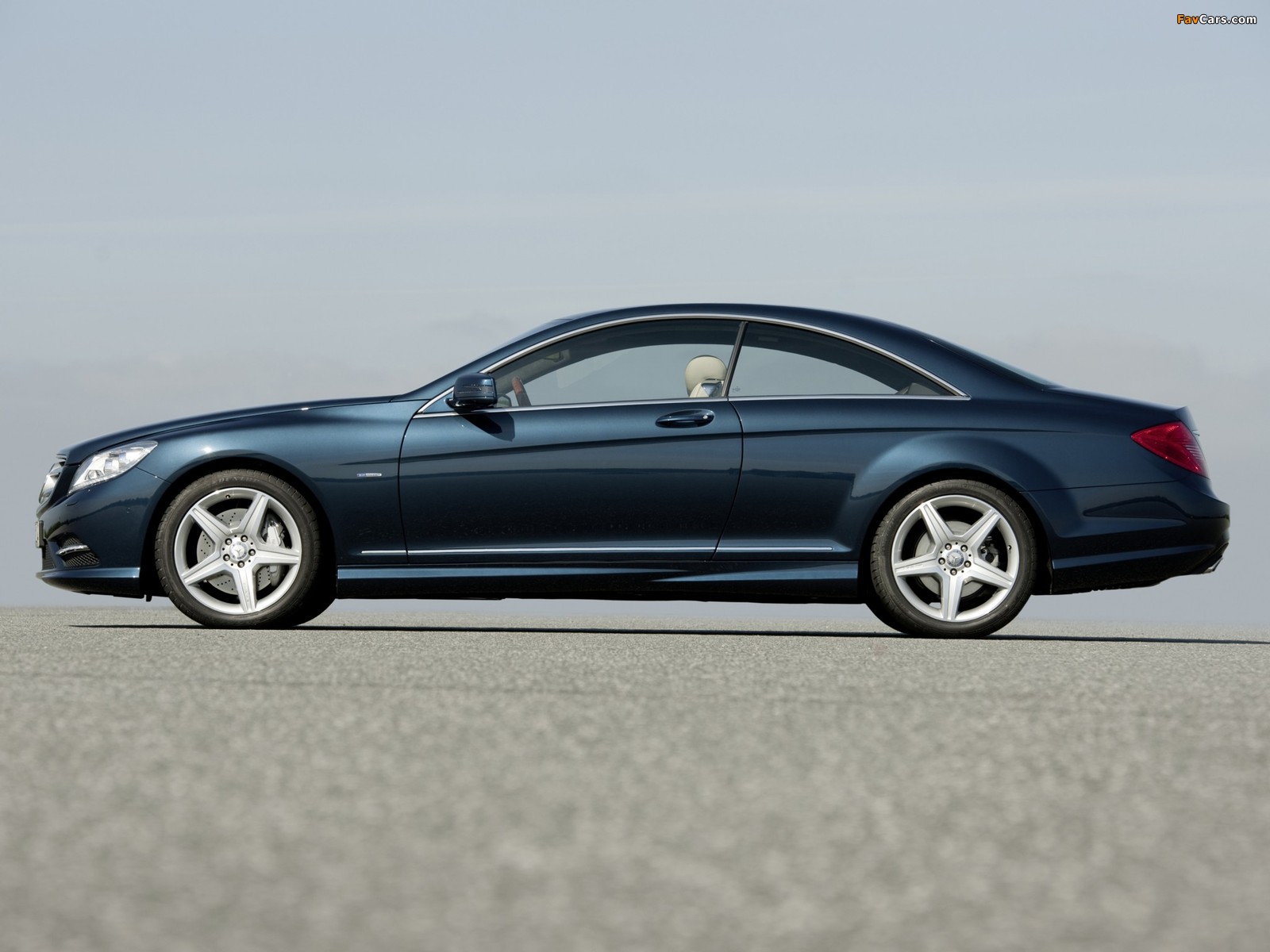 Mercedes-Benz CL 500 4MATIC AMG Sports Package (C216) 2010 images (1600 x 1200)