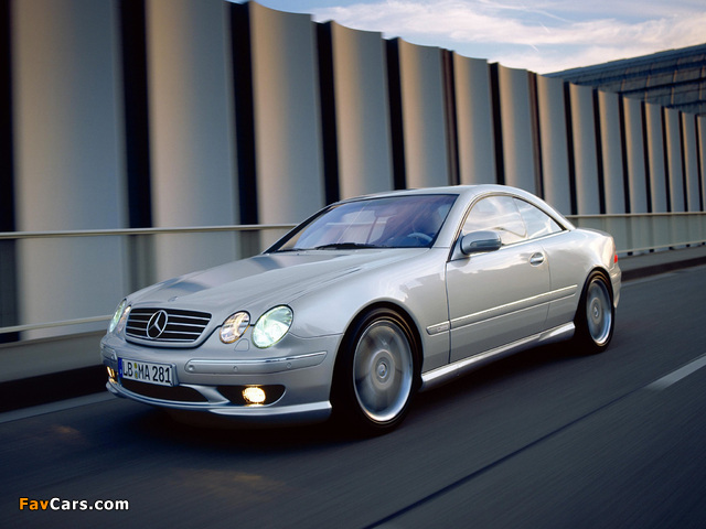 Photos of Mercedes-Benz CL 55 AMG F1 Limited Edition (C215) 2000 (640 x 480)