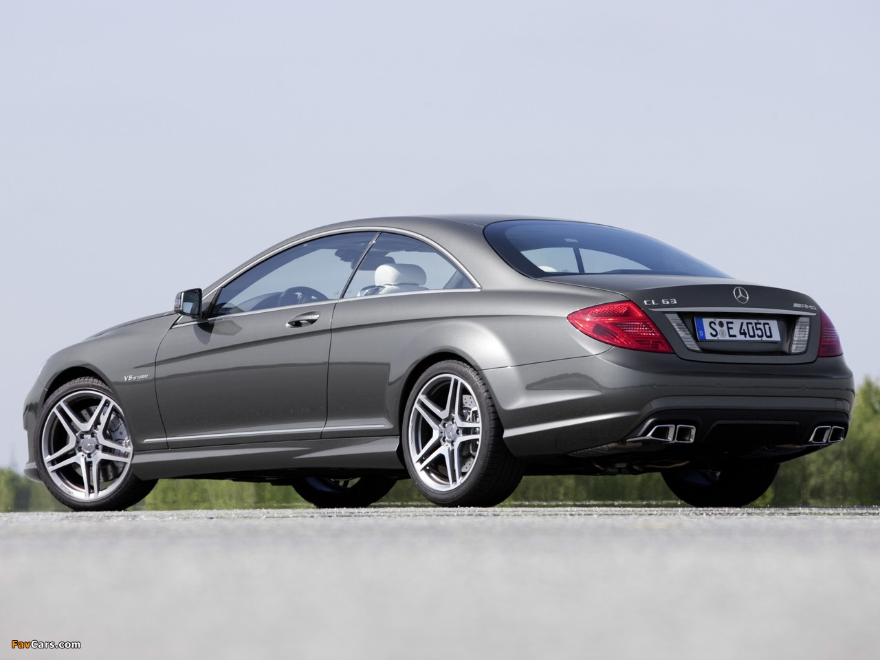 Photos of Mercedes-Benz CL 63 AMG (C216) 2010 (1280 x 960)