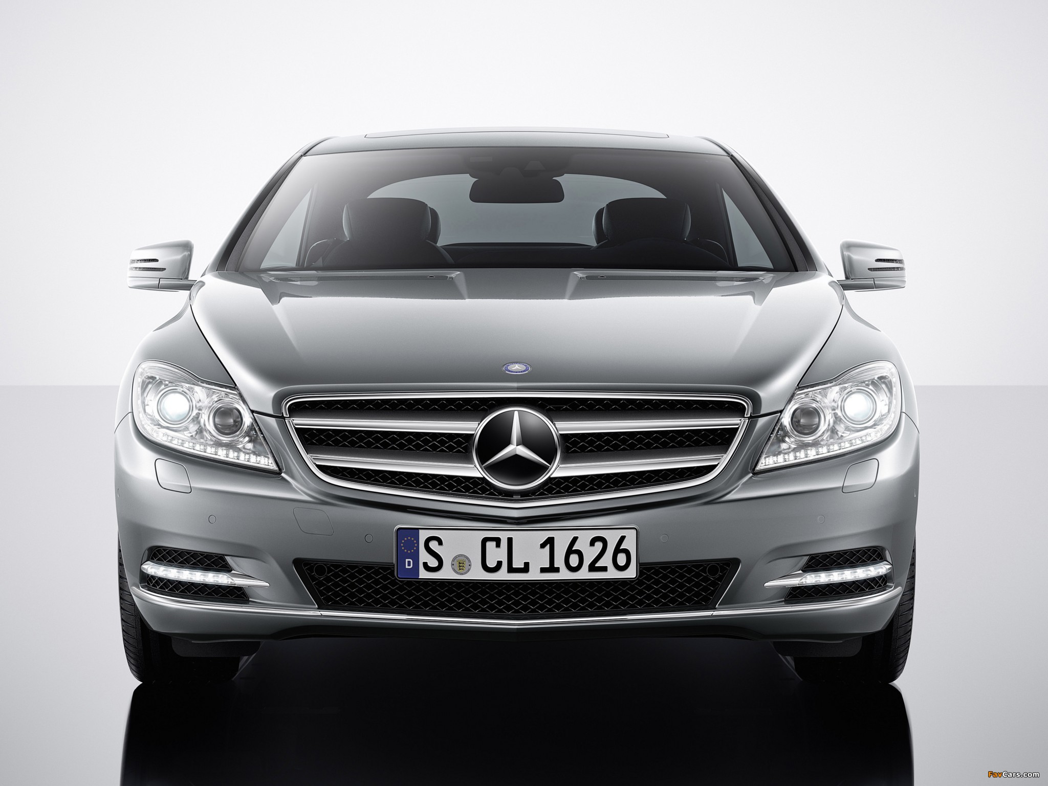 Pictures of Mercedes-Benz CL 500 4MATIC (S216) 2010 (2048 x 1536)