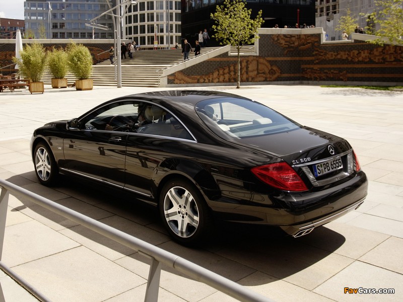 Pictures of Mercedes-Benz CL 600 (C216) 2010 (800 x 600)