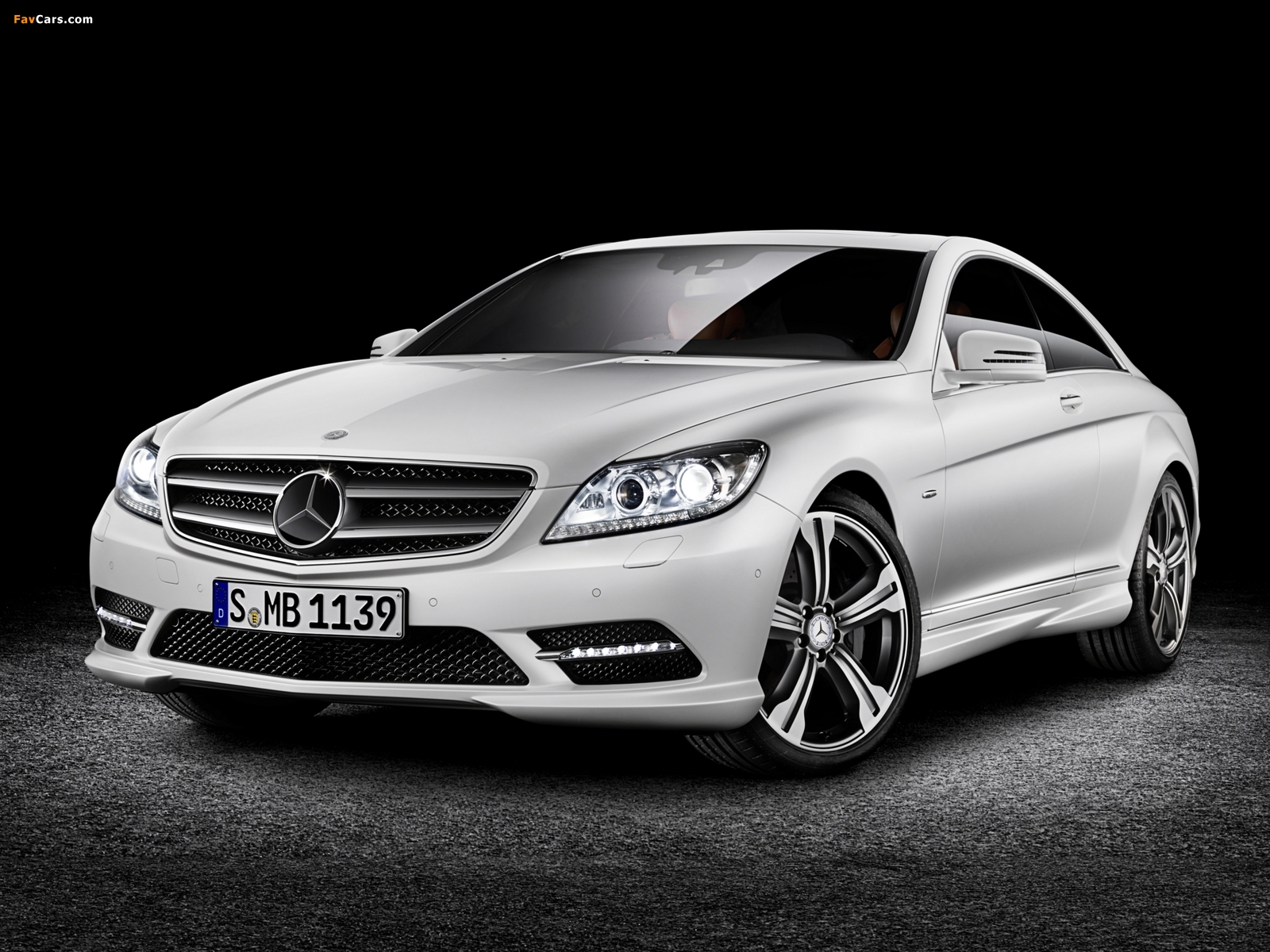 Pictures of Mercedes-Benz CL 500 4MATIC Grand Edition (C216) 2012 (1600 x 1200)