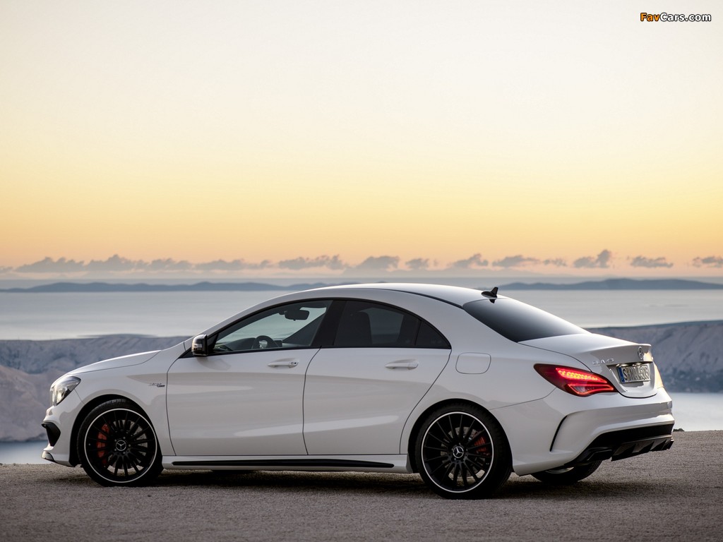 Images of Mercedes-Benz CLA 45 AMG (C117) 2013 (1024 x 768)