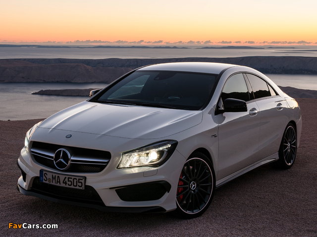 Images of Mercedes-Benz CLA 45 AMG (C117) 2013 (640 x 480)