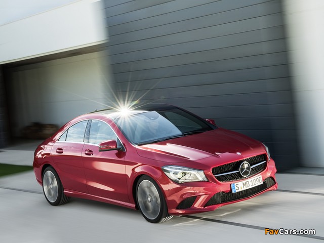 Mercedes-Benz CLA 220 CDI (C117) 2013 images (640 x 480)