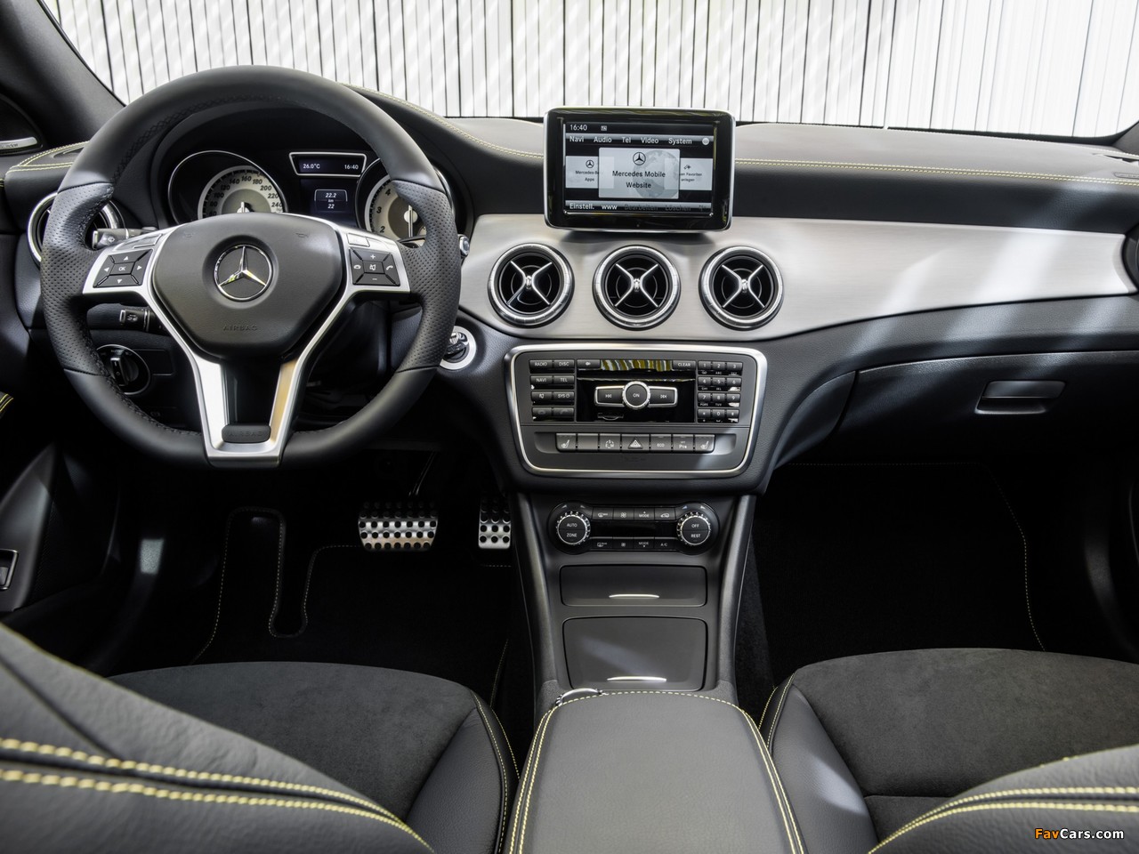 Mercedes-Benz CLA 250 AMG Sports Package Edition 1 (C117) 2013 images (1280 x 960)