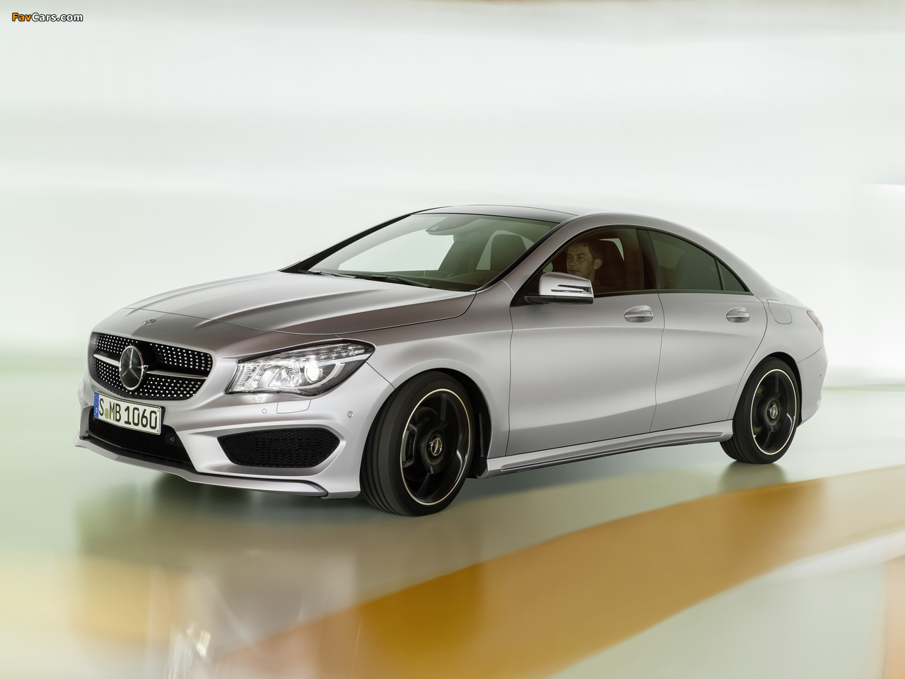 Mercedes-Benz CLA 250 AMG Sports Package Edition 1 (C117) 2013 photos (1280 x 960)