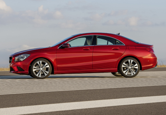 Mercedes-Benz CLA 220 CDI (C117) 2013 pictures