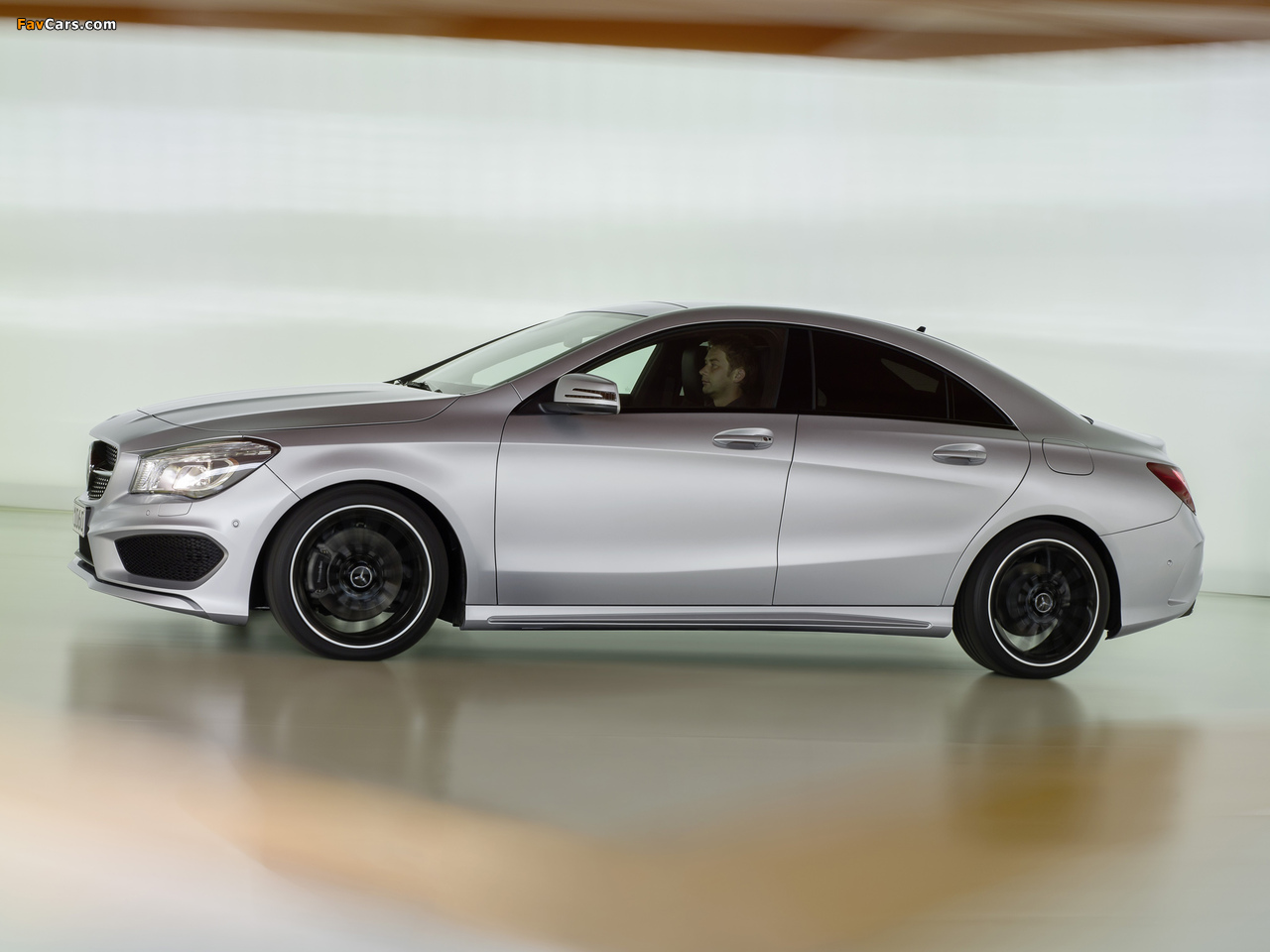 Pictures of Mercedes-Benz CLA 250 AMG Sports Package Edition 1 (C117) 2013 (1280 x 960)