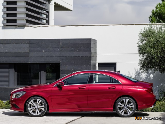 Mercedes-Benz CLA 220 CDI (C117) 2013 wallpapers (640 x 480)