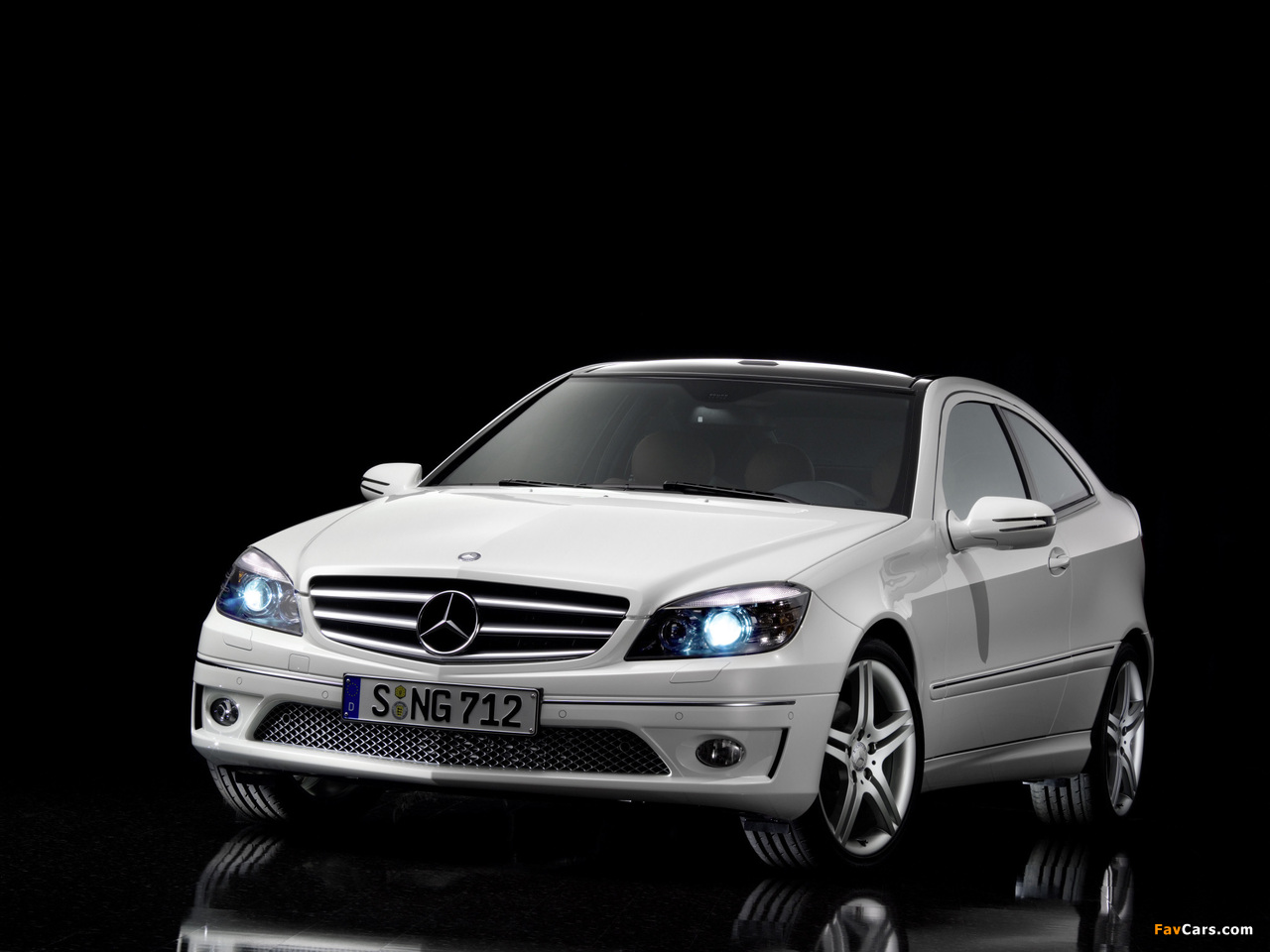 Mercedes-Benz CLC 220 CDI 2008–10 images (1280 x 960)