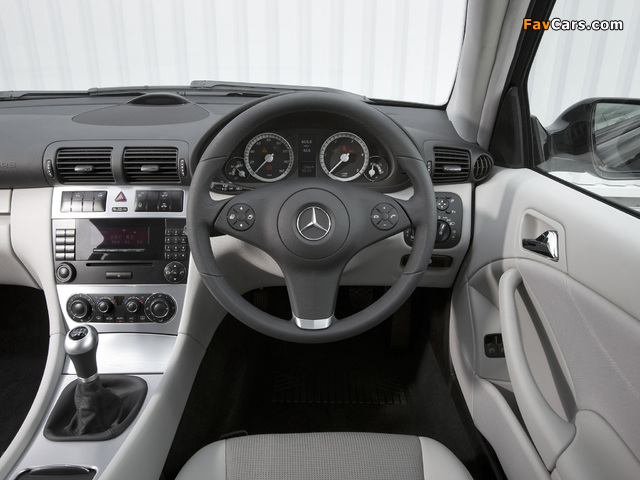 Mercedes-Benz CLC 220 CDI UK-spec 2008–10 wallpapers (640 x 480)