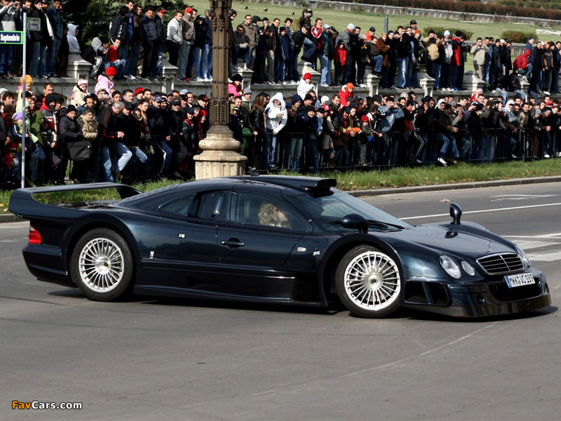 Mercedes-Benz CLK GTR AMG Super Sport 2002 photos (800 x 600)