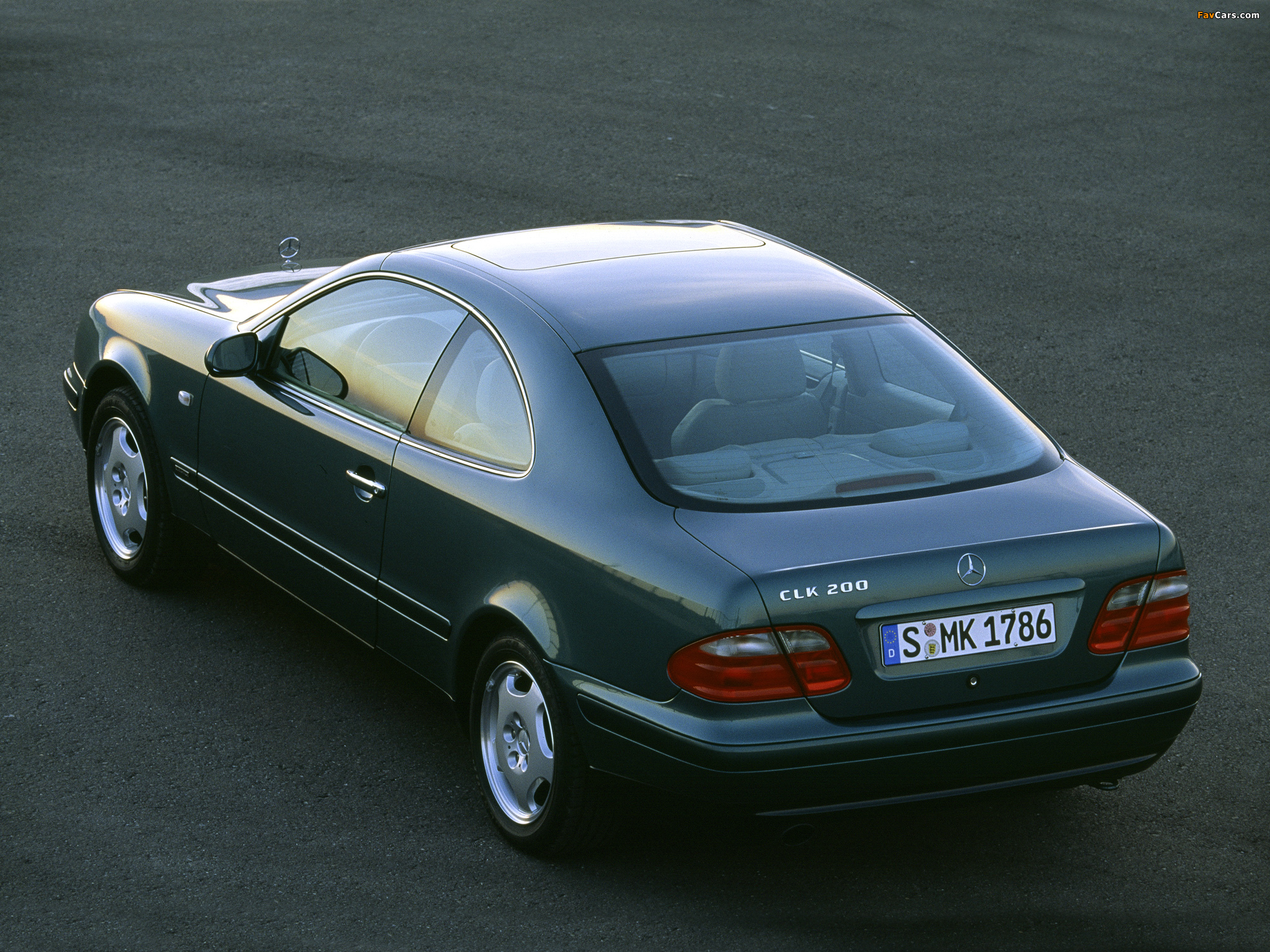 Images of Mercedes-Benz CLK 200 (C208) 1997–2002 (2048 x 1536)