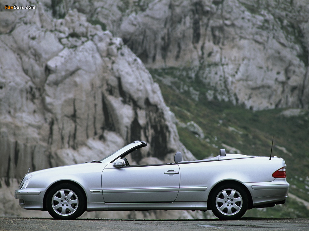 Images of Mercedes-Benz CLK 320 Cabrio (A208) 1998–2002 (1024 x 768)