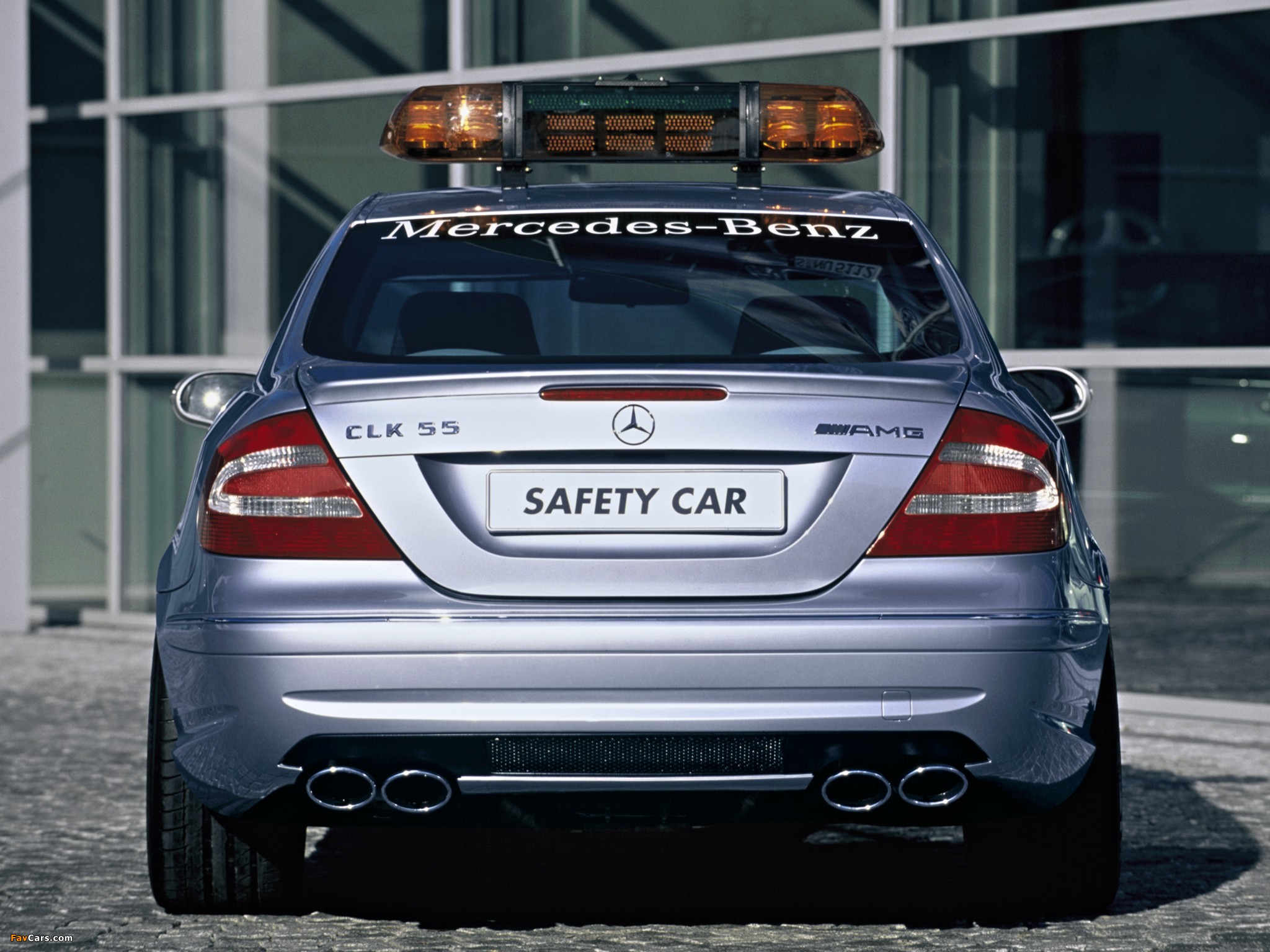 Images of Mercedes-Benz CLK 55 AMG F1 Safety Car (C209) 2003 (2048 x 1536)