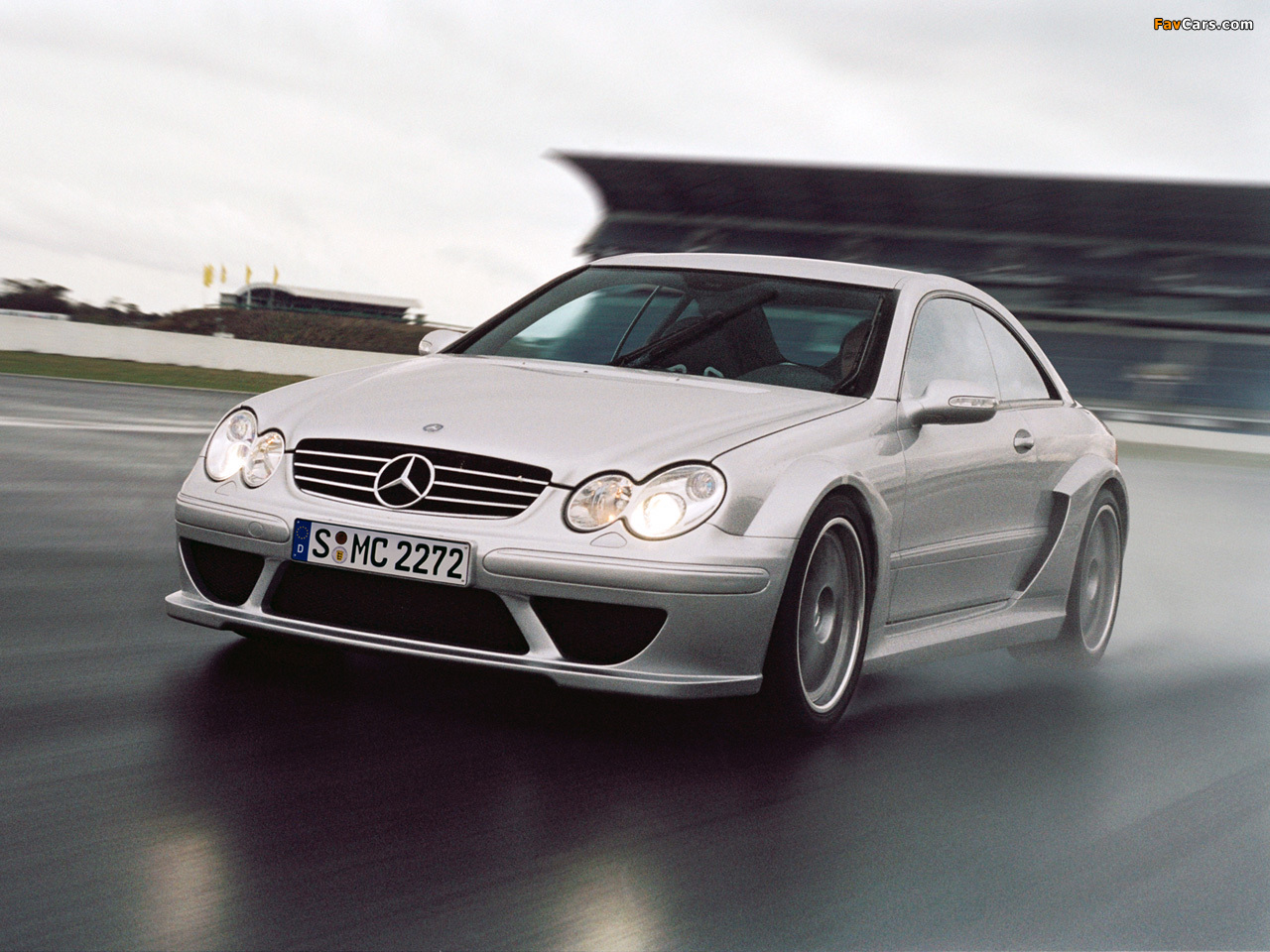 Images of Mercedes-Benz CLK 55 AMG DTM Street Version (C209) 2004 (1280 x 960)