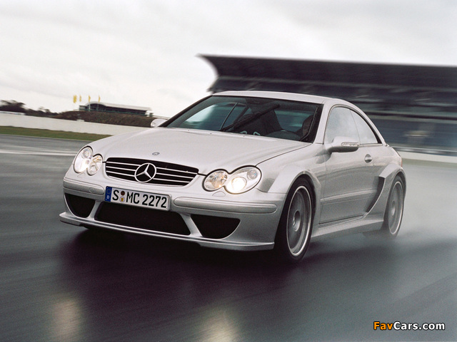Images of Mercedes-Benz CLK 55 AMG DTM Street Version (C209) 2004 (640 x 480)