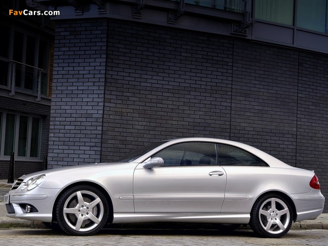 Images of Mercedes-Benz CLK 320 CDI AMG Sports Package UK-spec (C209) 2005–09 (640 x 480)