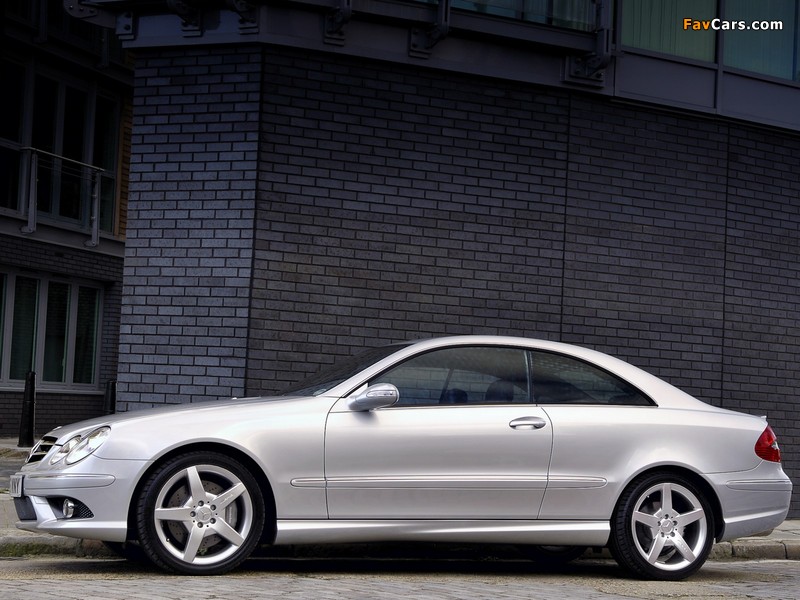 Images of Mercedes-Benz CLK 320 CDI AMG Sports Package UK-spec (C209) 2005–09 (800 x 600)