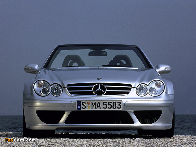 Images of Mercedes-Benz CLK AMG DTM Cabrio (A209) 2006 (640 x 480)