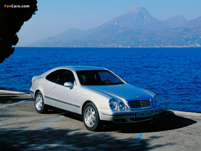 Mercedes-Benz CLK-Klasse (C208) 1997–2002 pictures (800 x 600)