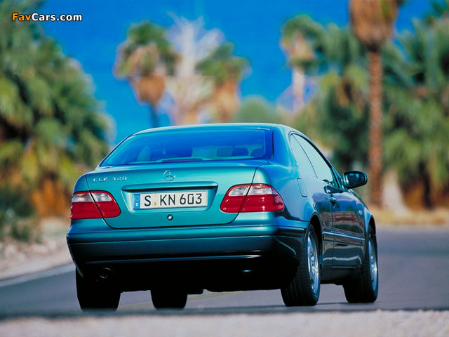 Mercedes-Benz CLK 320 (C208) 1997–2002 pictures (640 x 480)