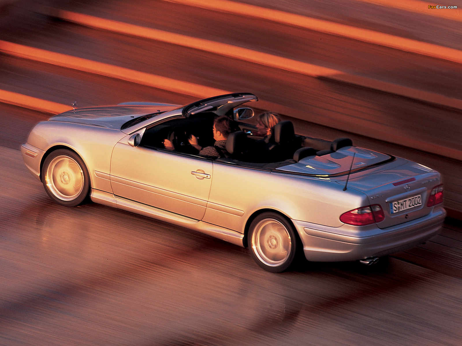 Mercedes-Benz CLK 55 AMG Cabrio (A208) 2000–02 photos (1600 x 1200)