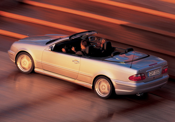 Mercedes-Benz CLK 55 AMG Cabrio (A208) 2000–02 photos