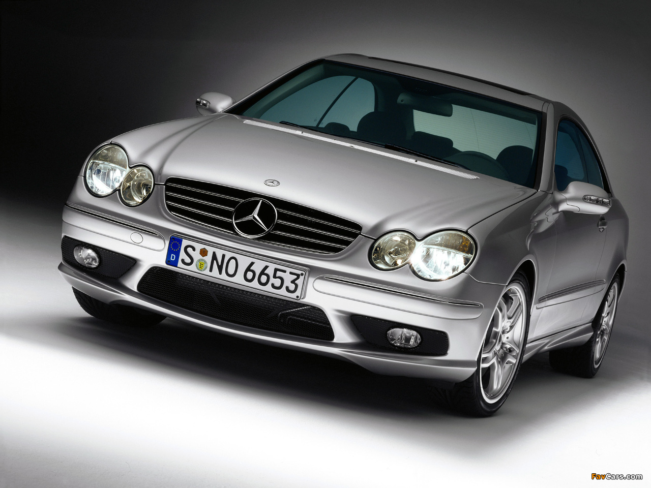 Mercedes-Benz CLK 55 AMG (C209) 2002–05 images (1280 x 960)